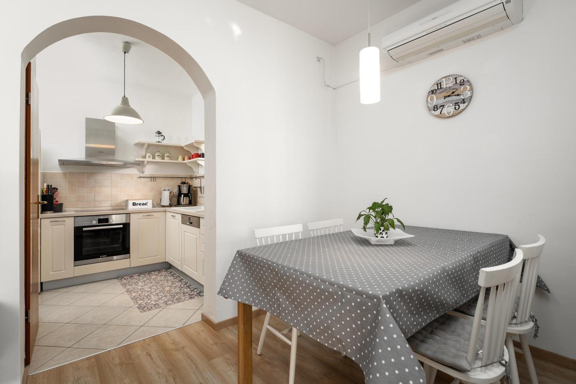 Apartment Morena Porec Exterior photo